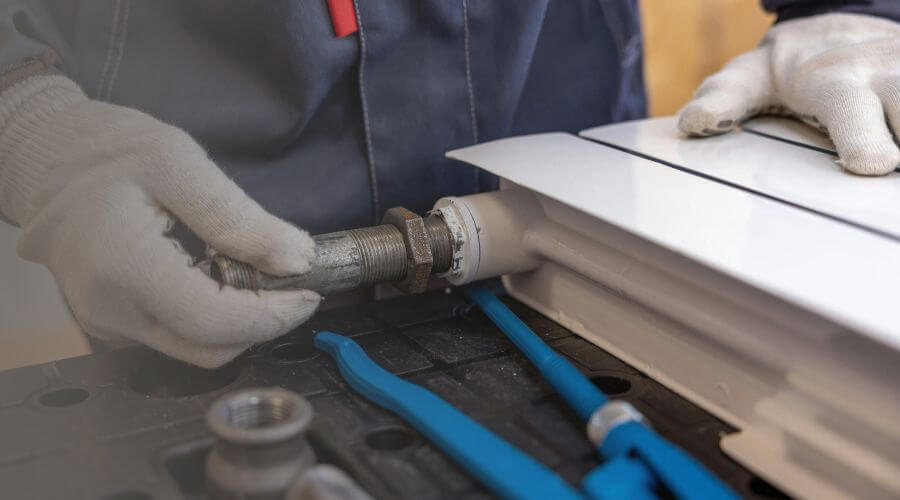 Professional water heater repair services in Aurora, UT